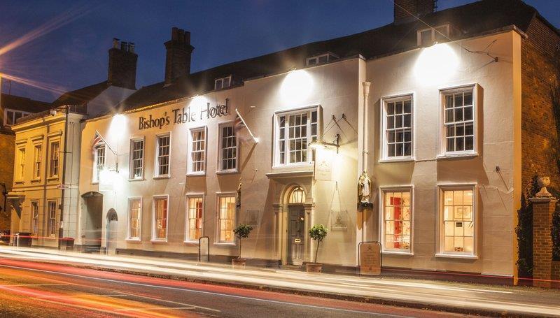 The Bishops Table Hotel Farnham  Dış mekan fotoğraf